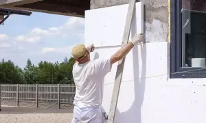 Ile razy klej potrzebny na elewację? Oblicz dokładnie zużycie