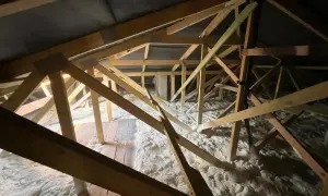 Jak skutecznie ocieplić strop na strychu: 5 sprawdzonych metod
