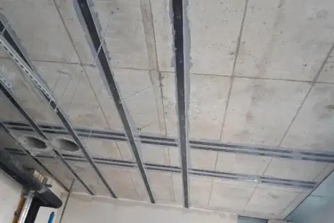 Jak skutecznie wzmocnić strop betonowy - 5 sprawdzonych metod