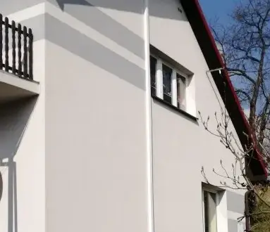 Jak ukryć kable na elewacji: 5 skutecznych metod maskowania