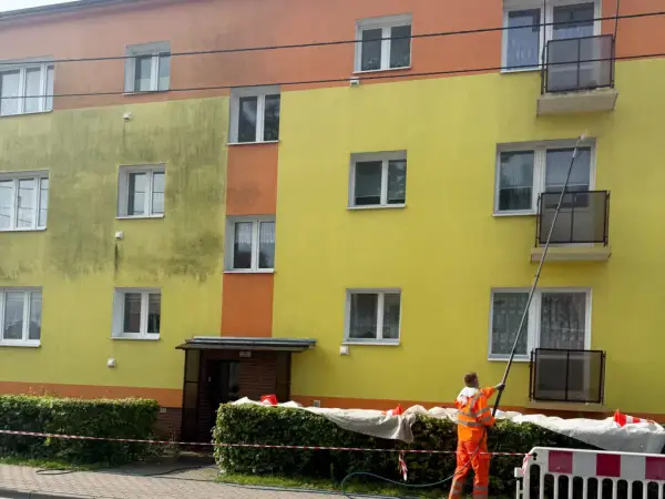 Jak skutecznie usunąć rdzę z elewacji: 3 sprawdzone metody